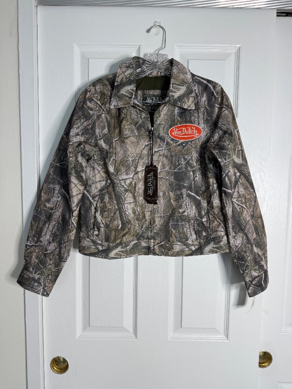 VON DUTCH NWT Cropped Camo Jacket Orange Logo Embroidery Size M - Picture 3 of 8